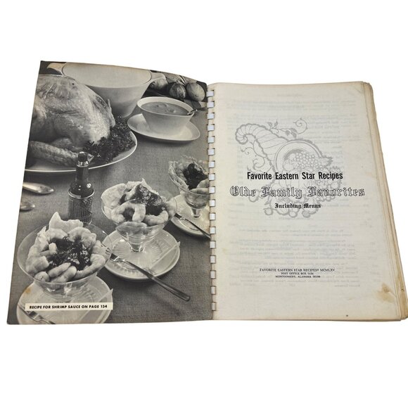 1965 Favorite Eastern Star Recipes Olde Family Favorites Cookbook, 2000 Recipes - Picture 3 of 10